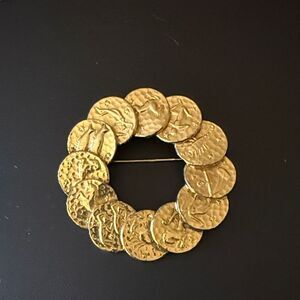 Vintage signed Accessocraft NYC Zodiac Signs Gold Tone Brooch.